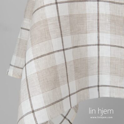 Rutete brunaktig linstoff.