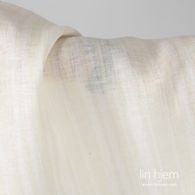 100% linstoff, gulaktig.