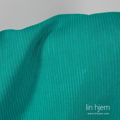 Grønn farget stripete linstoff.