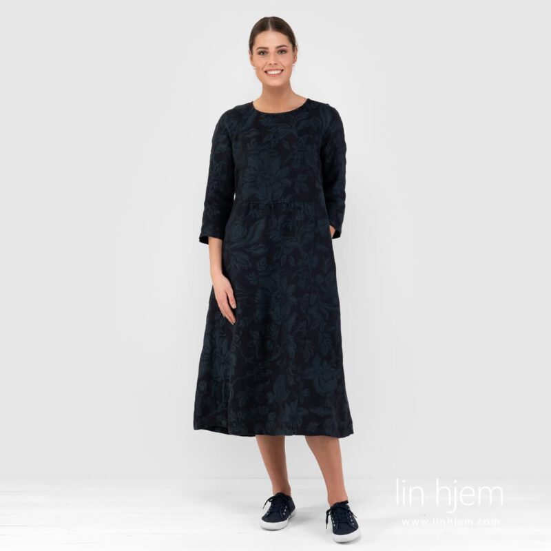 DELFINA blomstret kjole.