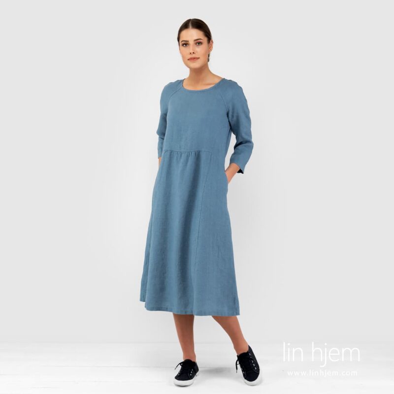 DELFINA bl&aring; kjole.