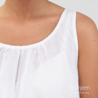 Nattkjole i hvit farge.