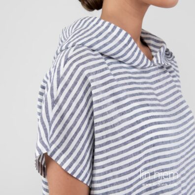 Poncho av 100% linstoff.