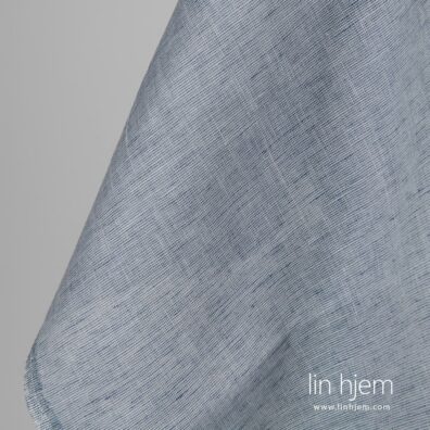 Rutete 100% linstoff, blå-grå.