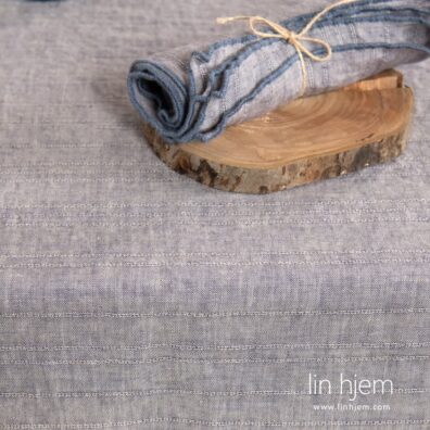 Lilla farget duk LOBELIA.