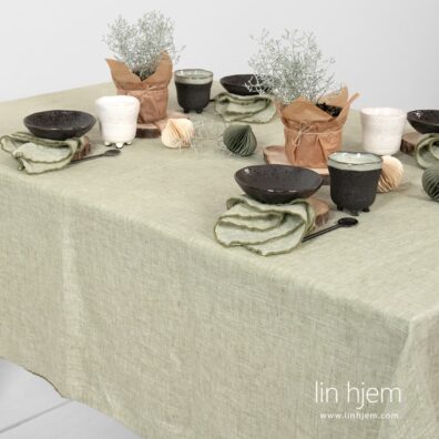 Grønnaktig duk, JARDIN.