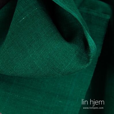 Grønt 100% linstoff i striper.