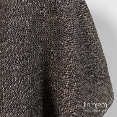 Vasket lin-bomulls stoff i svart farge.