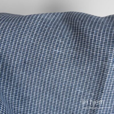 100% linstoff i blå, gjennomsiktig.