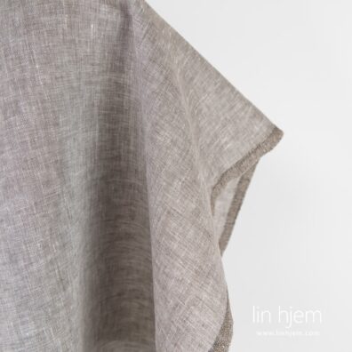 Grått-brunt 100% linstoff, melange.