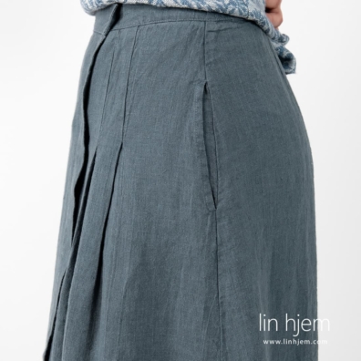 LUNGO skjørt i grå farge.