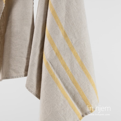 VILLA gult linhåndkle.