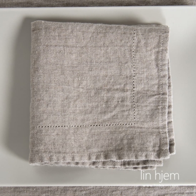 NARA grå linserviett.