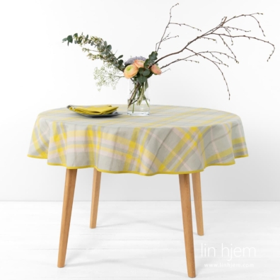 LOZANA rund oval grå-gul rutete linduk.