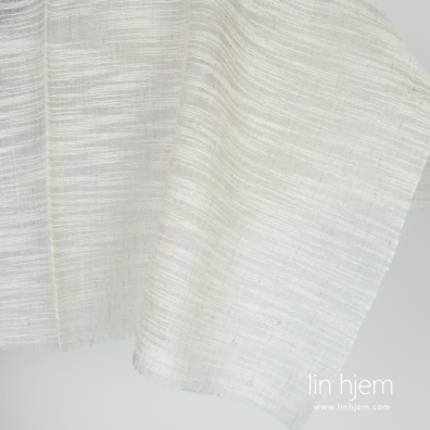 Stripete bomulls-lin stoff.