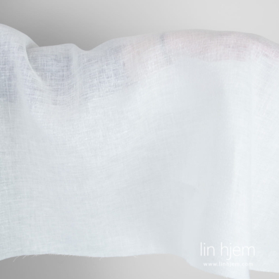 Hvitt gjennomsiktig linstoff