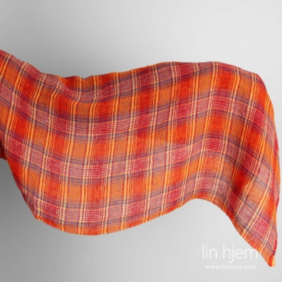 Vasket gjennomsiktig linstoff i ruter