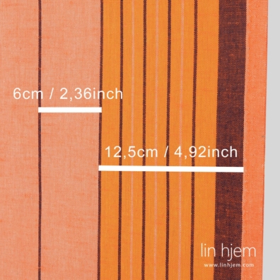 Farge: gul, oransje, mørkeblå