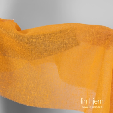 Gjennomsiktig linstoff i aprikos