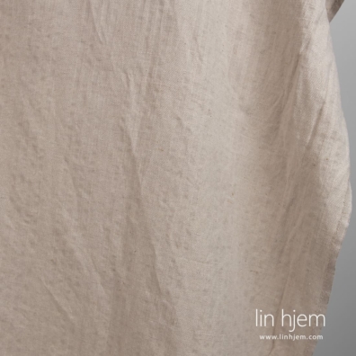Farge: hvit og naturlig (ufarget) lin