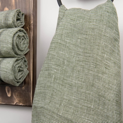 Grønt lin håndkle vevd av mørkegrønt og melkehvitt garn