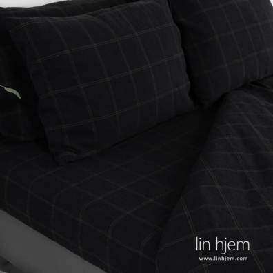 Laken /stretchlaken i lin-bomull svart-mørkegrønn rutete BOSKA.