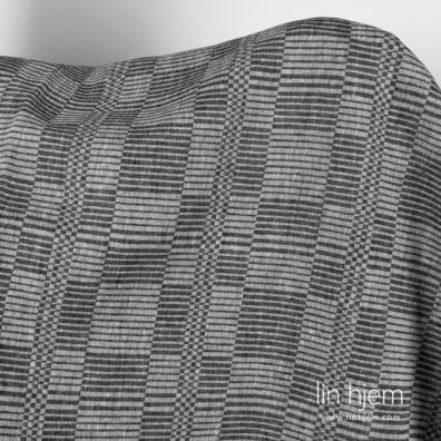 Linstoff svart og hvitt mønstret