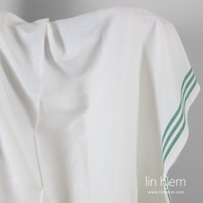 Hvitt lin bomullsstoff i grønne striper