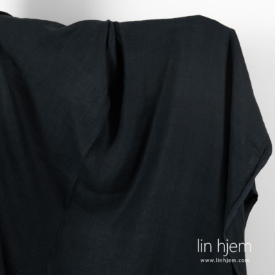 Linstoff mørkeblått mønstret vasket