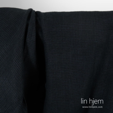 Linstoff mørkeblått mønstret vasket, mykt, skånsomt