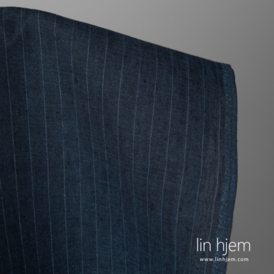 Linstoff blåstripet melange passer til å sy klær og hjemmetekstiler