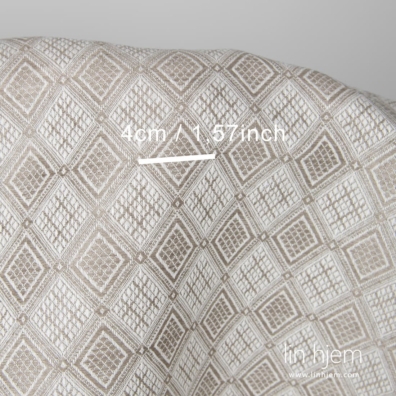 Lin-bomull stoff med romber vevd av beige og hvitt garn