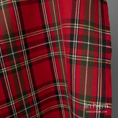 Rødrutete lin-bomull stoff 150cm bredt