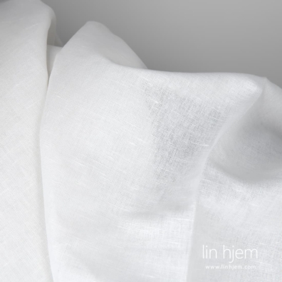 Halvlin melkehvitt passer til å sy klær og hjemmetekstiler