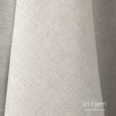 Lin-bomull stoff vevd av hvitt og naturlig grått (ufarget) garn, melange