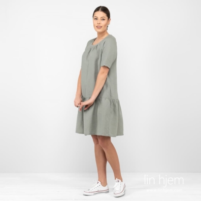 MEIRA grønnaktig knelang linkjole