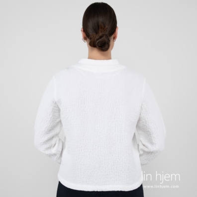 MANGA hvit bomber-stil linjakke, baksiden