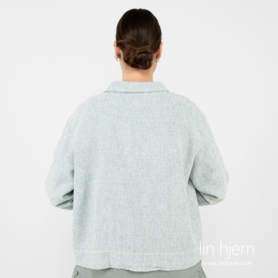 MANU grønnaktig linjakke, baksiden