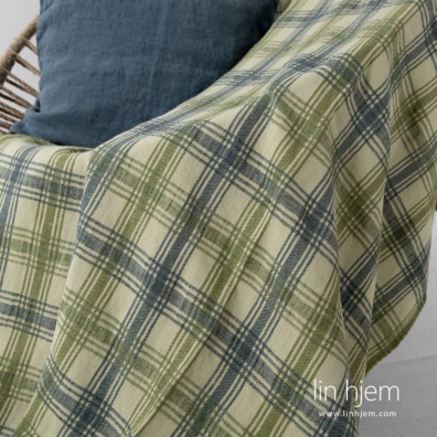 ROCCA lin-bomul pledd rutete med 5cm frynser