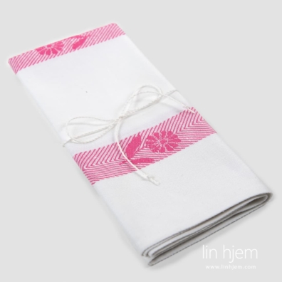 Halvlin kjøkkenhåndkle 49 med rosa blomster