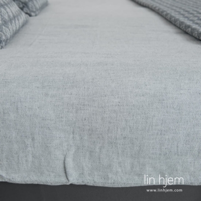 Dynetrekk i lin-bomull blåaktig grått med knapper STONA