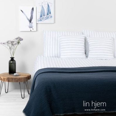 MILKY WAY lin-bomull sengesett blått - hvitstripet