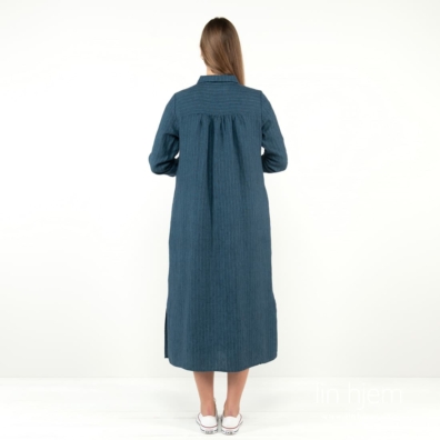 MINDY mørkeblå linkjole, baksiden