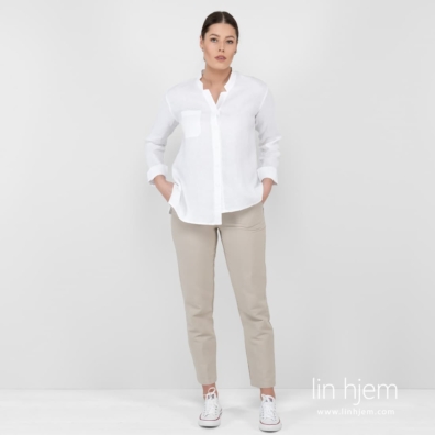 NOJA beige lin bukse og UMBER hvit bluse