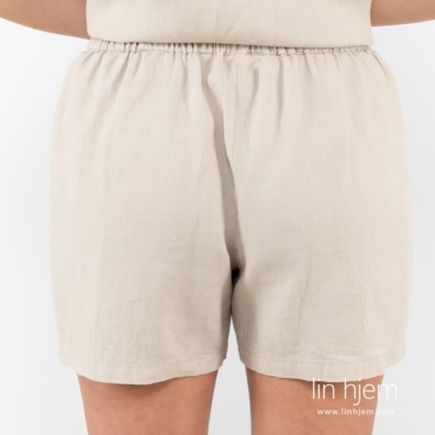 DARREN beige linshorts, baksiden