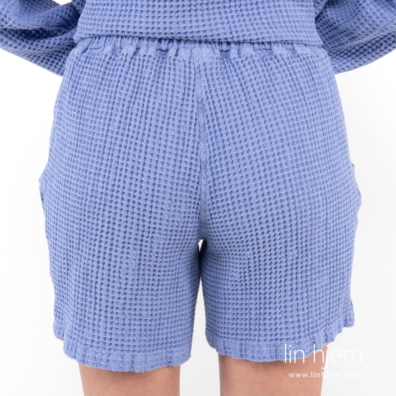ALFI blå lin-bomull shorts i vaffel mønster vevd av fiolettblått og asurblått garn, melange