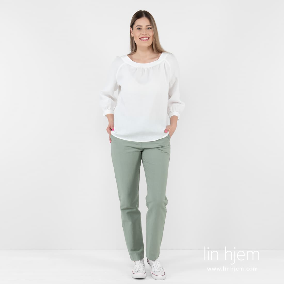 FREDA hvit linbluse og bukse NOJA