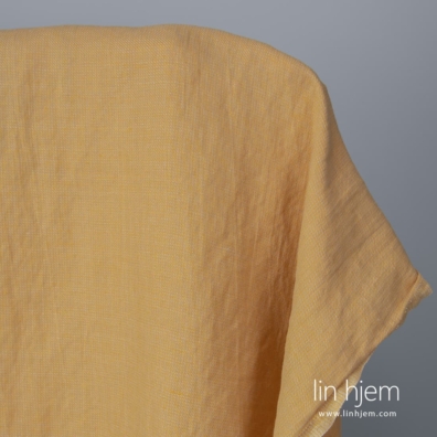 Lin-bomull stoff vevd av gulaktig, lysebrunt og beige (hvit sand farge) garn i twill mønster