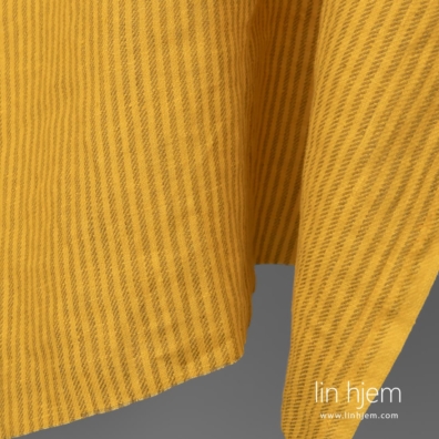 Linstoff gul-grønnaktig stripet vasket