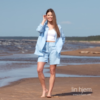 DOLFI lyseblå linbluse med lange ermer